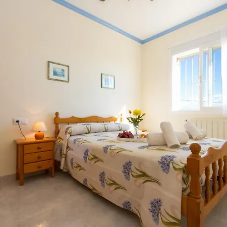 Вилла Abahana Villas Maripaz
